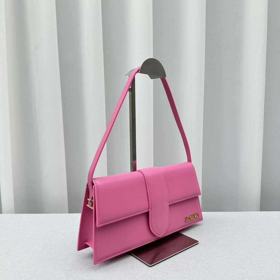 Jacquemus Satchel Bags